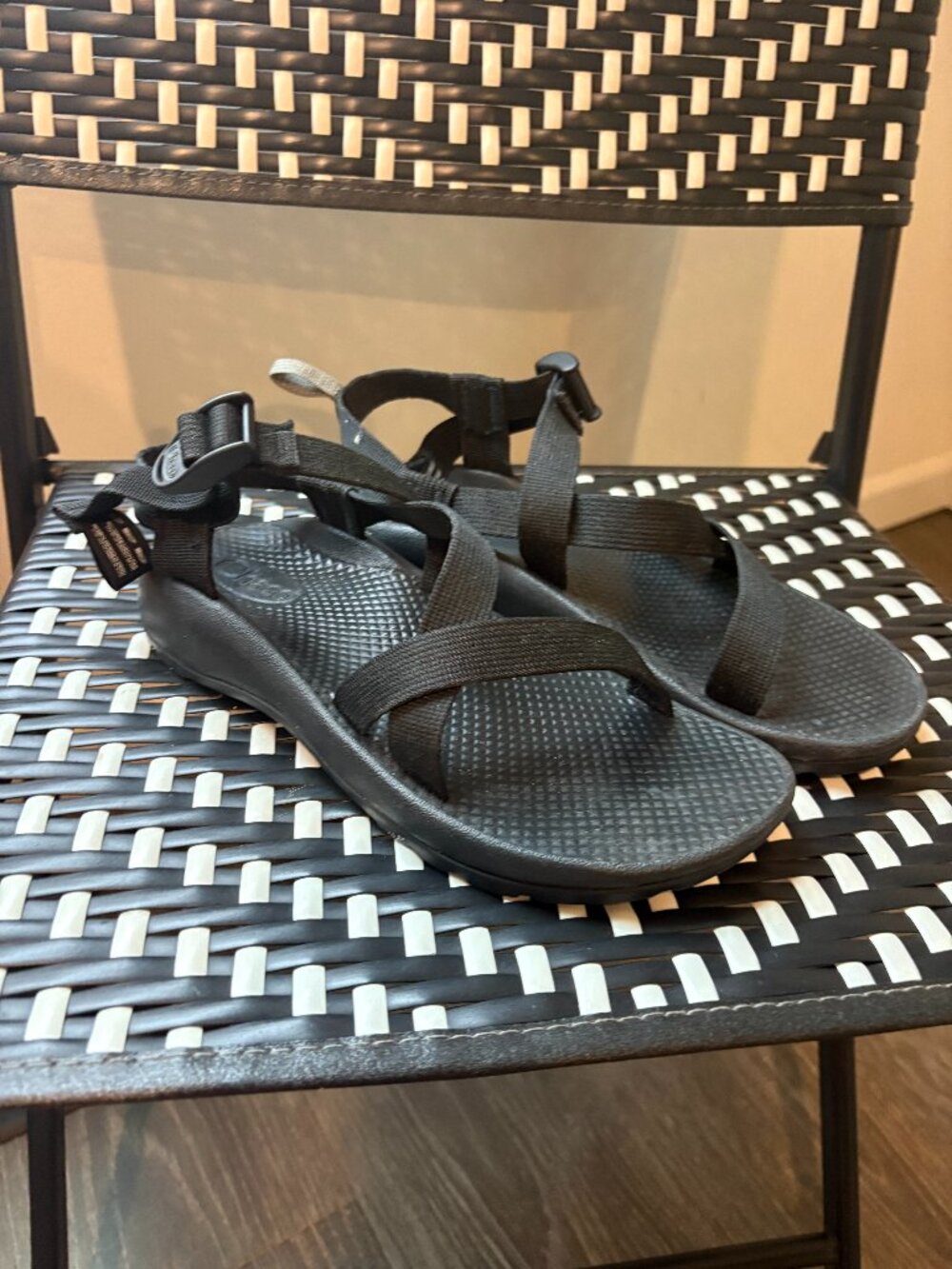 Chaco Kids Z/1 Classic Sport Sandals Black Size US Youth 6 EU 37 Adjustable